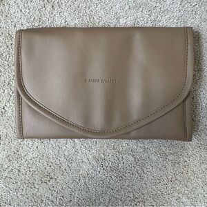 8 Other Reasons Tan Travel Jewelry Bag